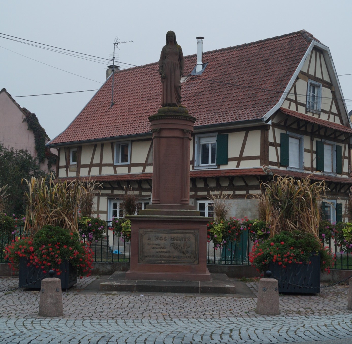 monument-aux-morts